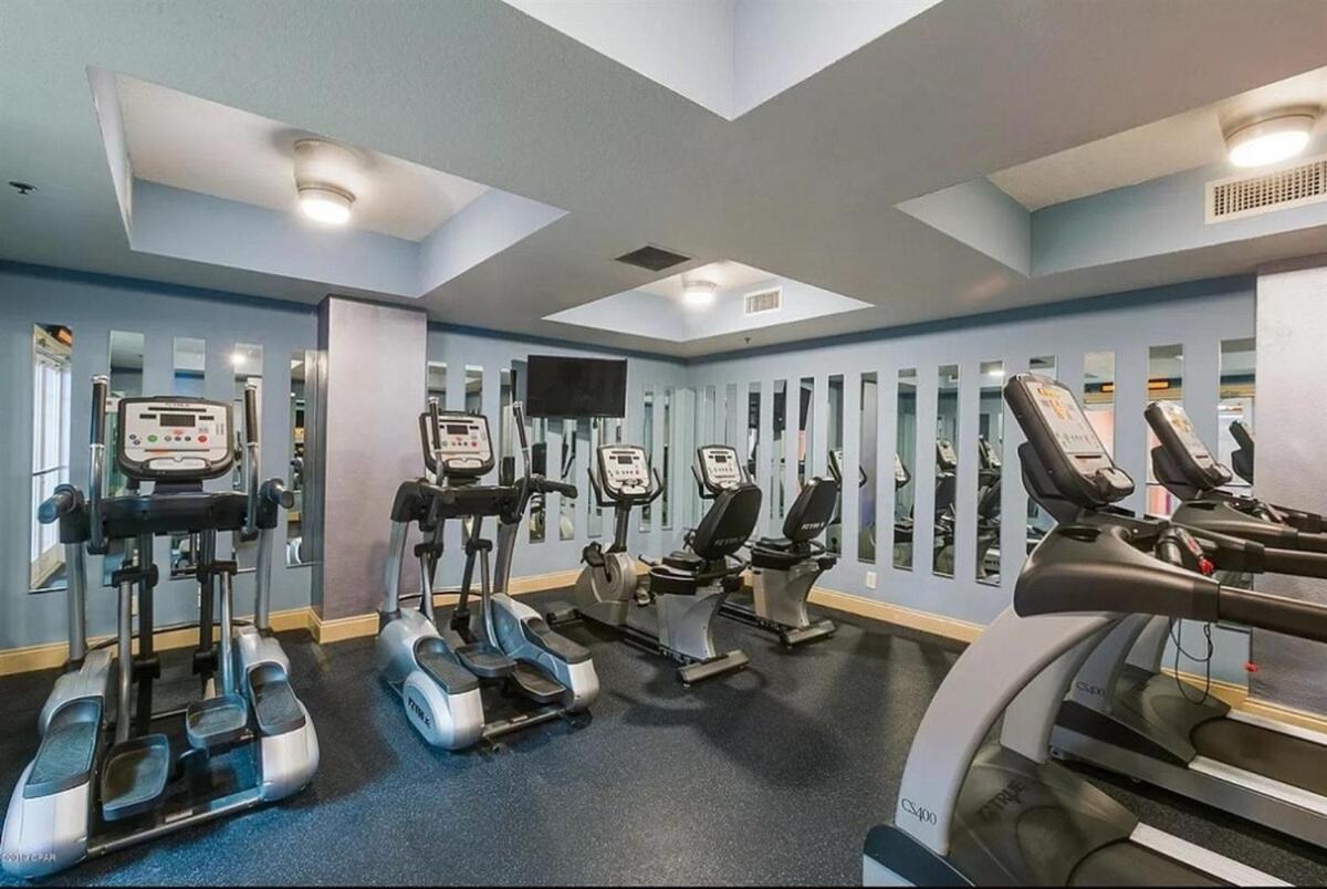 Apartment Calypso 2201e 3br 3ba Corner Unit 2 Sets Of Chairs Panama City Beach